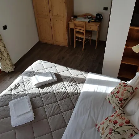 Le Nid De L'aigle Affittacamere Champoluc