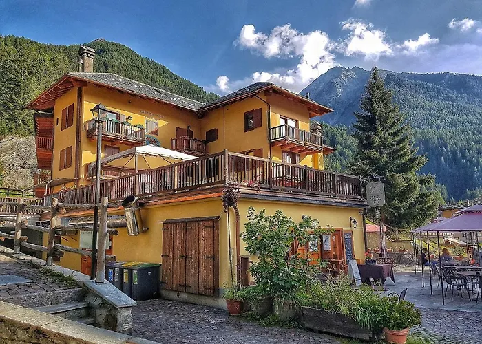 Le Nid De L'aigle Pensjonat Champoluc