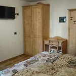 尼德艾格勒旅馆 招待所 4*