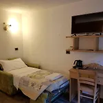 尼德艾格勒旅馆 4*
