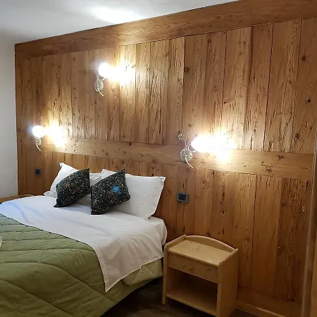 Le Nid De L'aigle Vendégház Champoluc