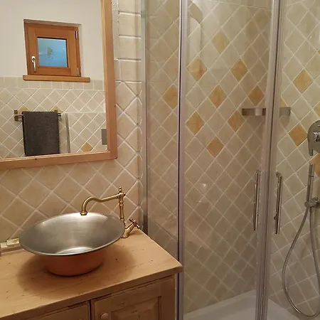 Pensionat Le Nid De L'aigle Champoluc