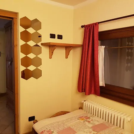 Le Nid De L'aigle Pensionat Champoluc