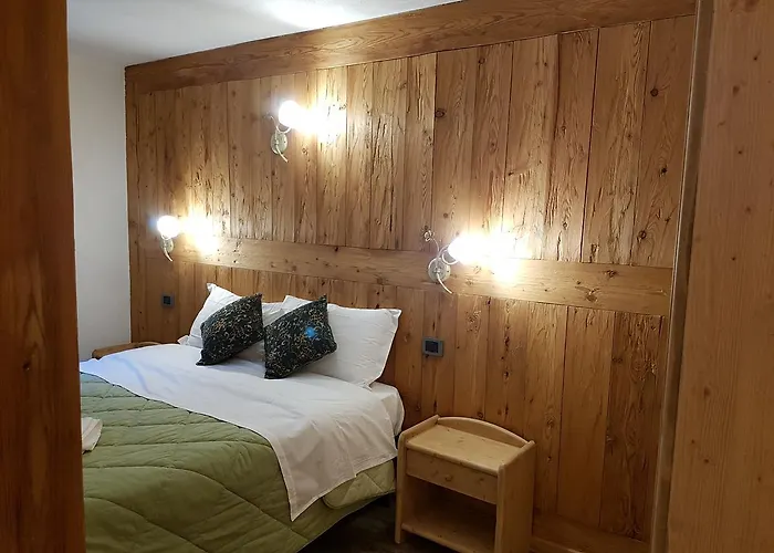 Le Nid De L'aigle Affittacamere Champoluc